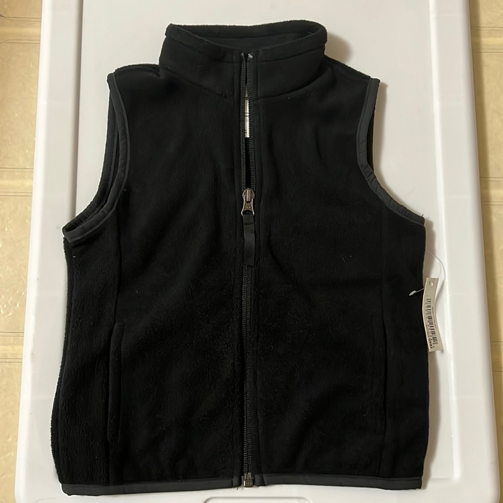 NWT 3T fleece vest